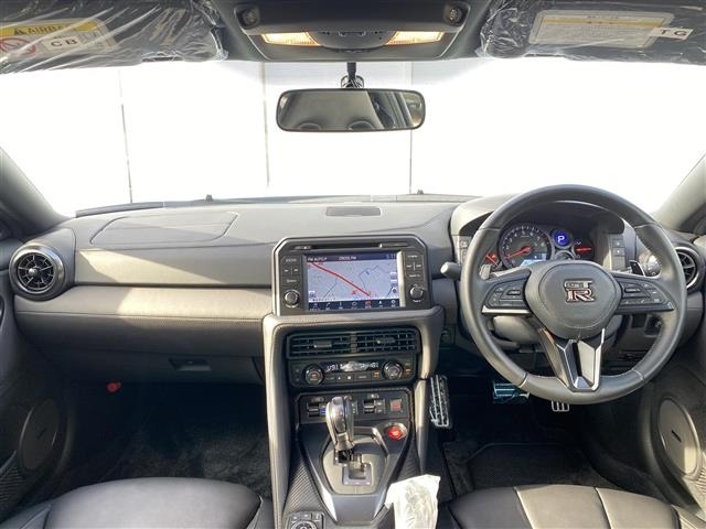 Nissan GT-R 2024 7976934-14