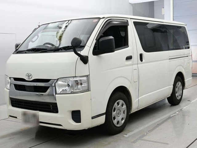 Toyota HIACE VAN 2020 7983188-0