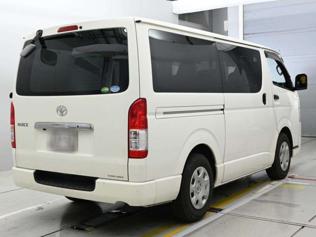 Toyota HIACE VAN 2020 7983188-1