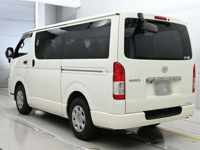 Toyota HIACE VAN 2020 7983188-6