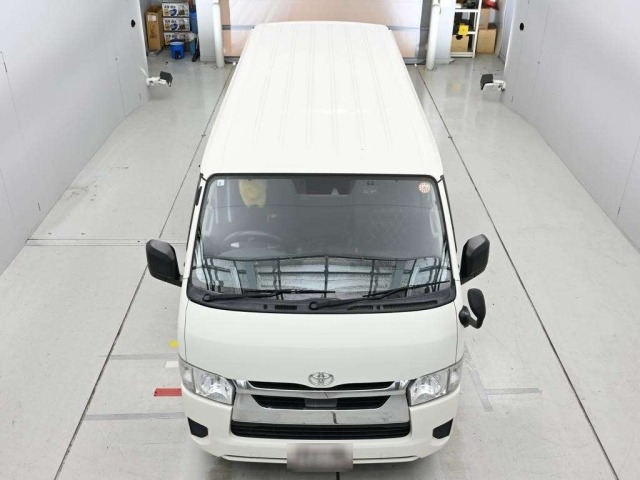Toyota HIACE VAN 2020 7983188-7