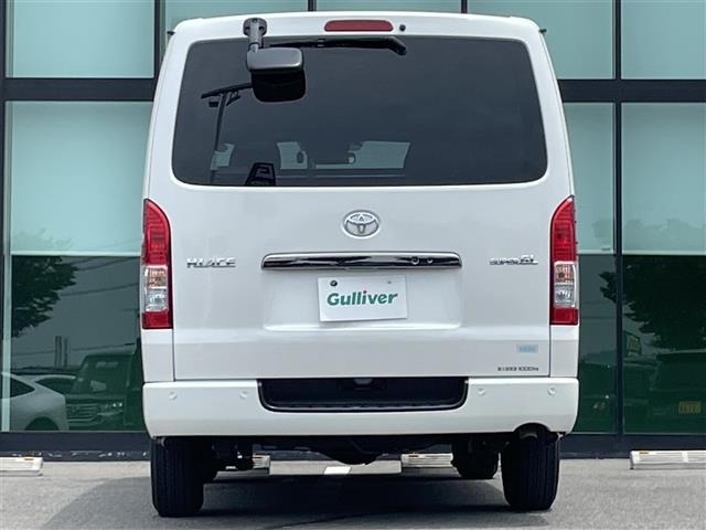 Toyota HIACE VAN 2023 7983330-11