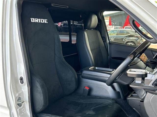 Toyota HIACE VAN 2024 7983360-1