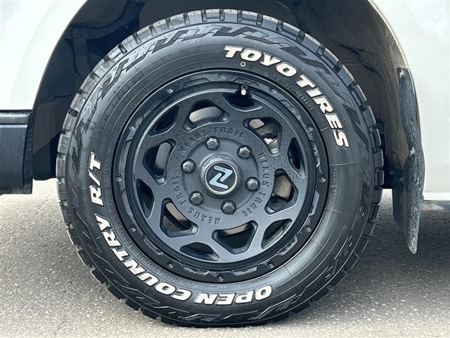Toyota HIACE VAN 2024 7983360-10