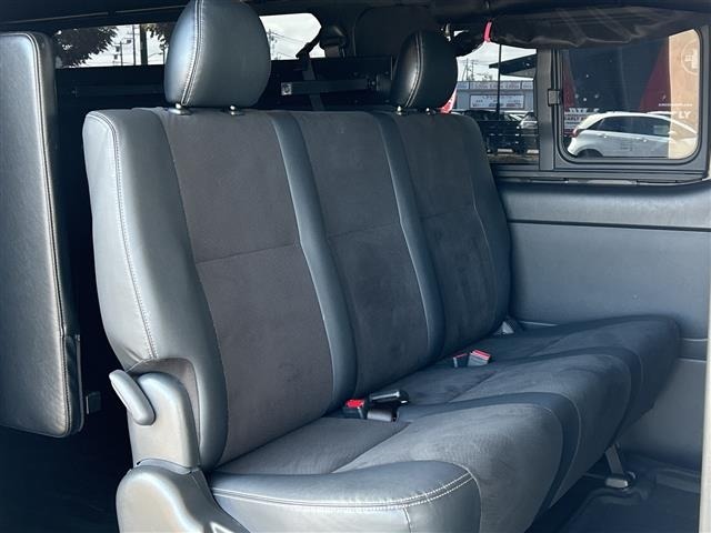 Toyota HIACE VAN 2024 7983360-3