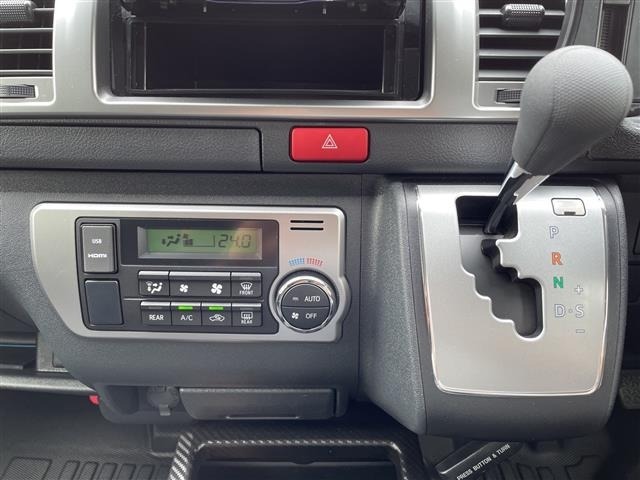 Toyota HIACE VAN 2025 7983366-10