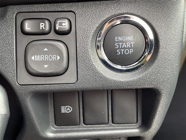 Toyota HIACE VAN 2025 7983366-11