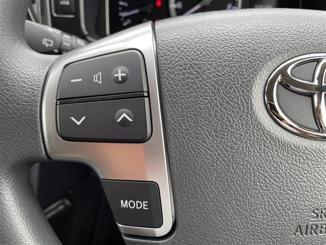 Toyota HIACE VAN 2025 7983366-18