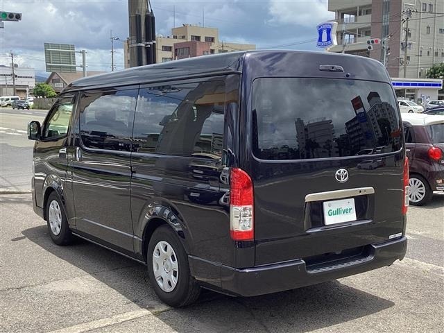 Toyota HIACE VAN 2023 7983378-13