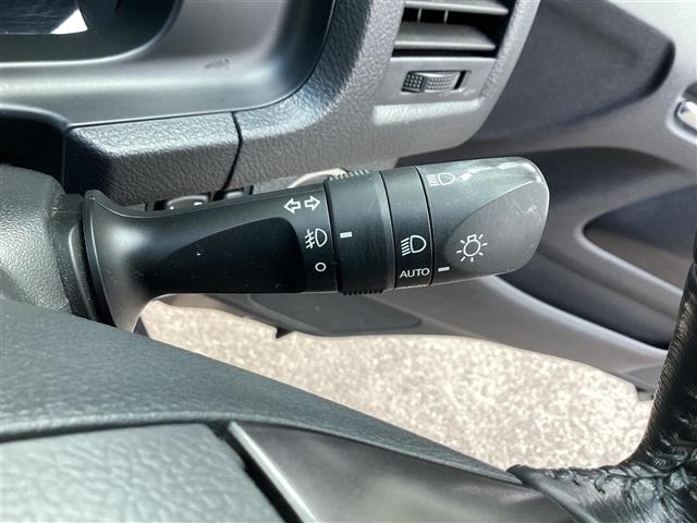 Toyota HIACE VAN 2023 7983378-9