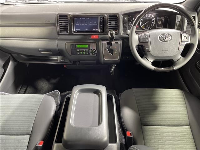 Toyota HIACE VAN 2025 7983383-15