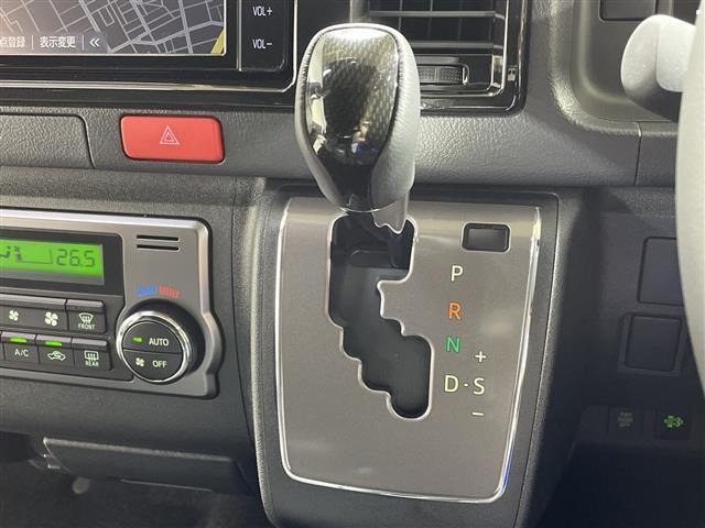 Toyota HIACE VAN 2025 7983383-22