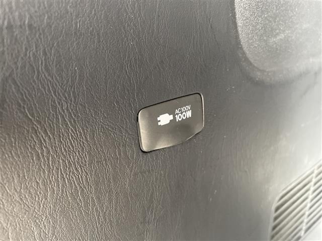 Toyota HIACE VAN 2023 7983390-14