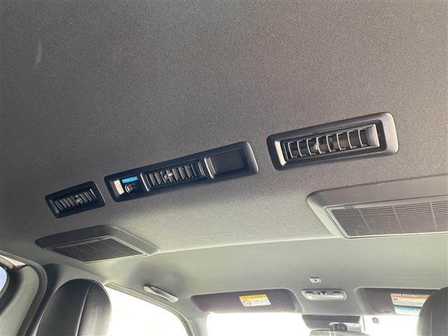 Toyota HIACE VAN 2023 7983390-18