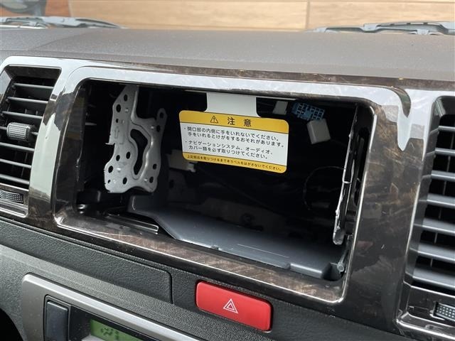 Toyota HIACE VAN 2025 7983391-15