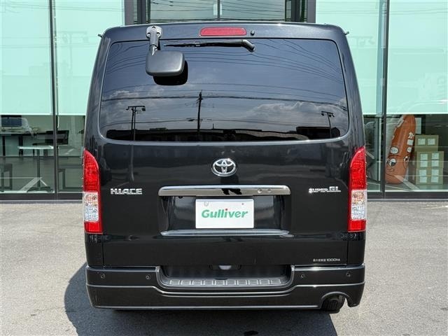 Toyota HIACE VAN 2023 7983396-19