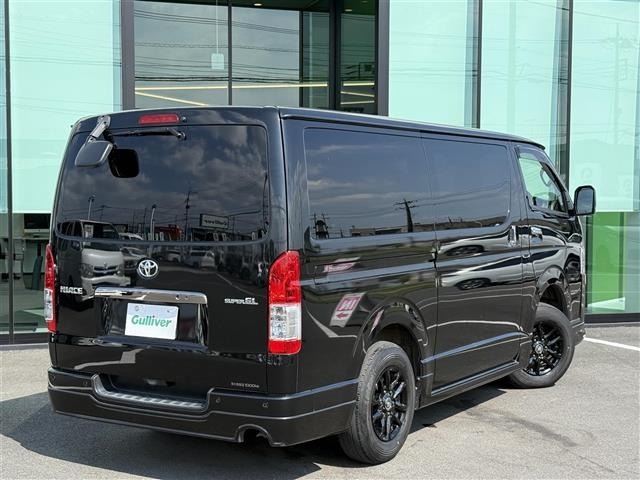 Toyota HIACE VAN 2023 7983396-21