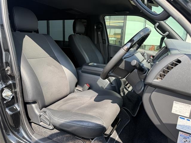 Toyota HIACE VAN 2023 7983396-3