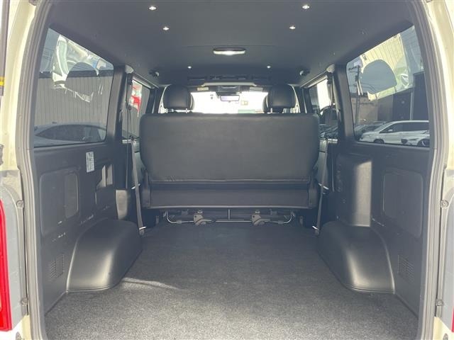 Toyota HIACE VAN 2023 7983408-4