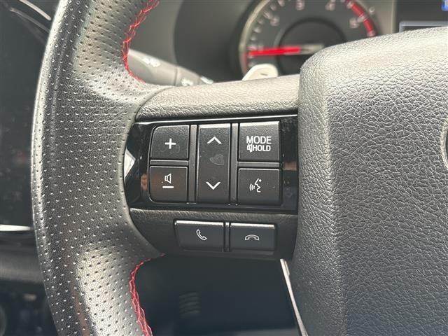 Toyota HILUX 2023 7972432-1