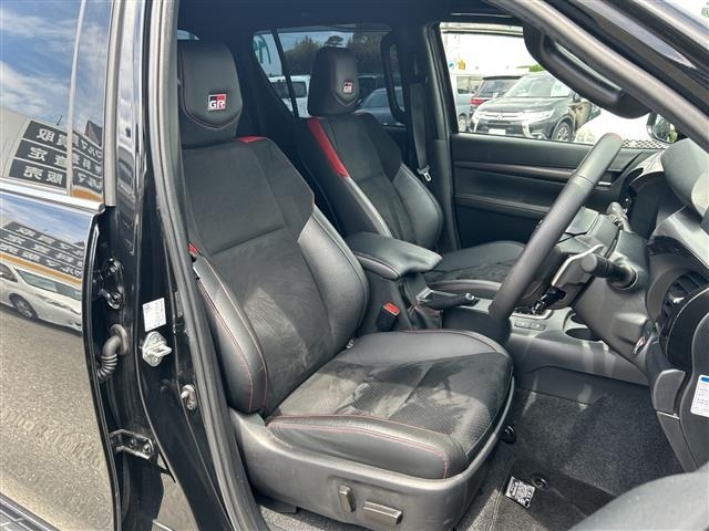 Toyota HILUX 2024 7972433-12