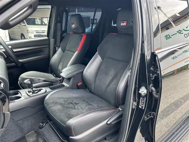 Toyota HILUX 2024 7972433-2