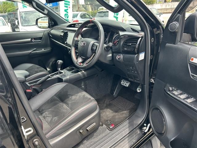 Toyota HILUX 2024 7972433-22