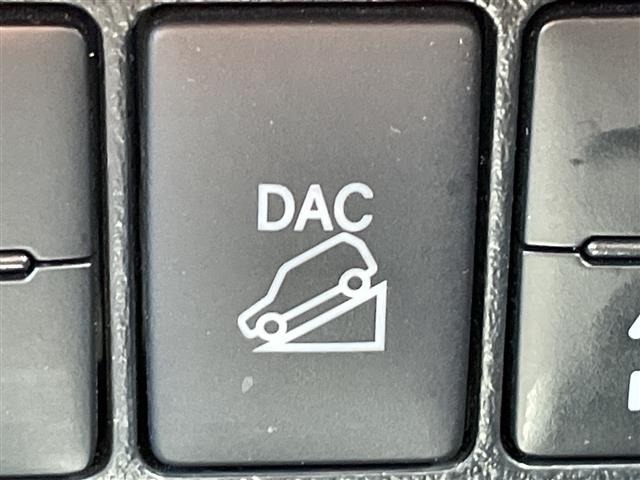 Toyota HILUX 2023 7972469-5