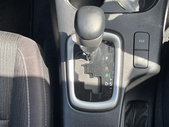 Toyota HILUX 2023 7972469-7