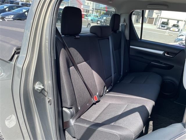 Toyota HILUX 2023 7972469-9