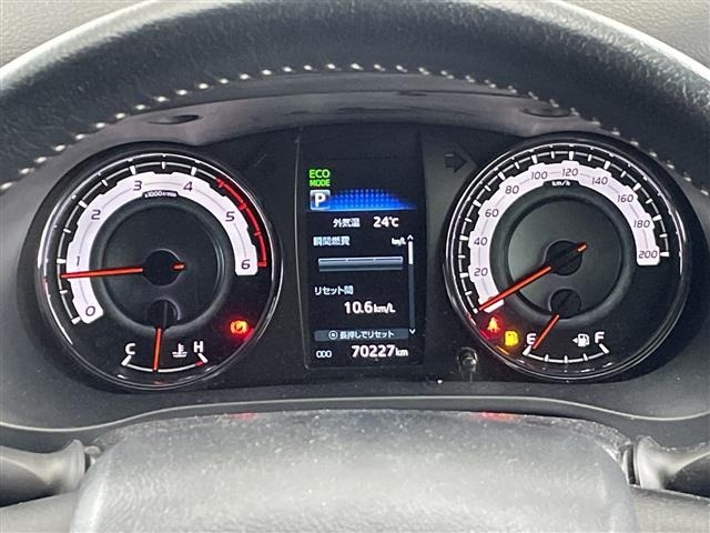 Toyota HILUX 2020 7972499-15