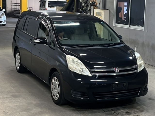 Toyota ISIS 2009 7966983-4