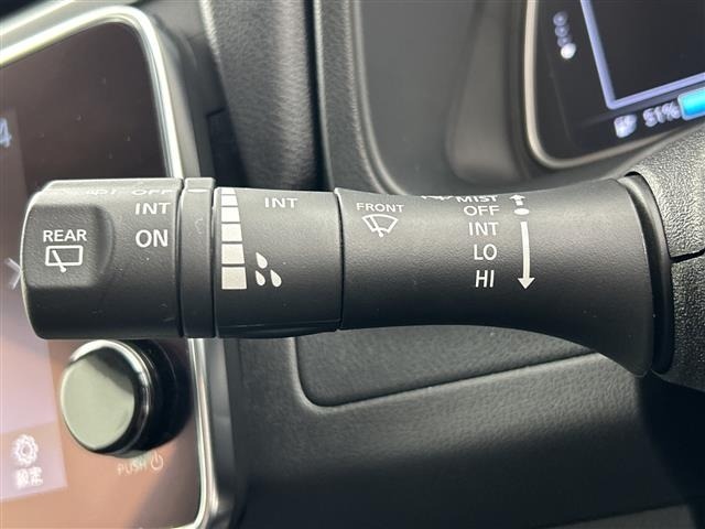 Nissan LEAF 2022 7982847-5