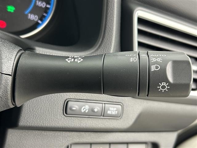 Nissan LEAF 2022 7982847-7