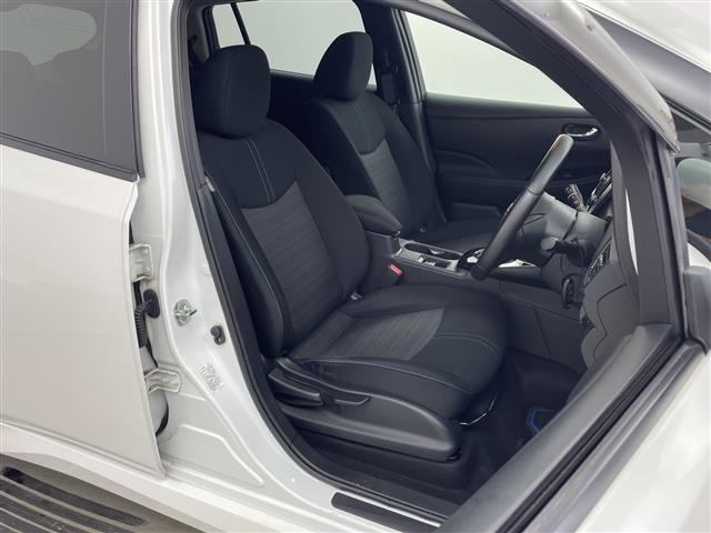 Nissan LEAF 2022 7982848-12
