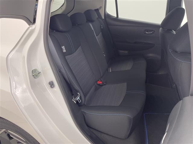 Nissan LEAF 2022 7982848-20