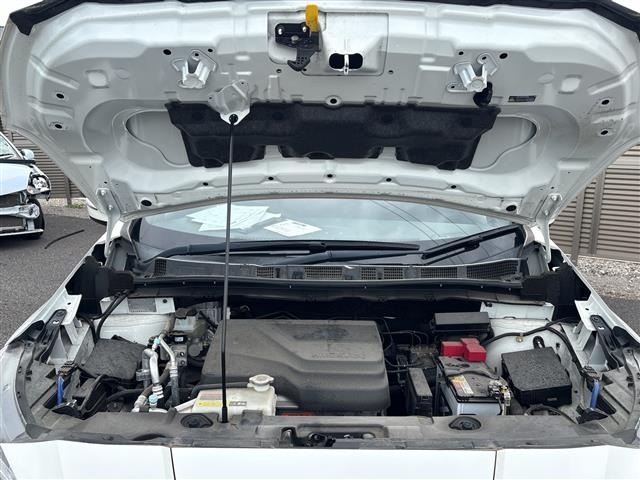 Nissan LEAF 2017 7982855-14