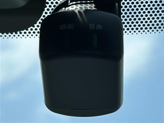 Nissan LEAF 2021 7982856-20