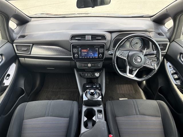 Nissan LEAF 2018 7982863-15