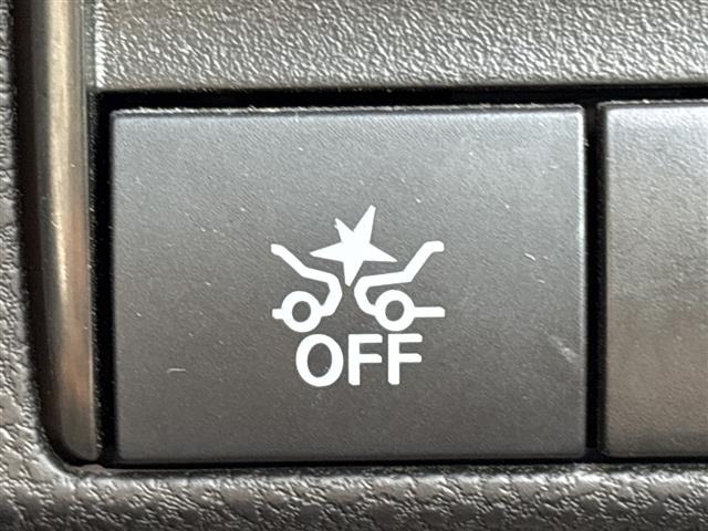 Nissan LEAF 2018 7982863-6