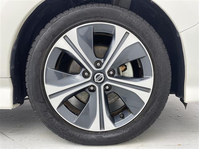 Nissan LEAF 2019 7982864-4