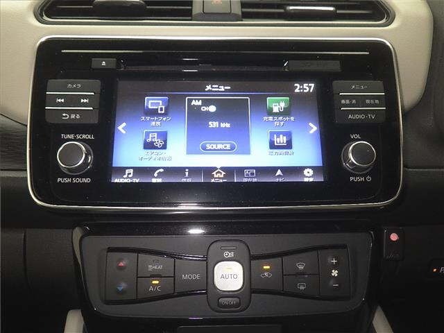 Nissan LEAF 2018 7982910-6
