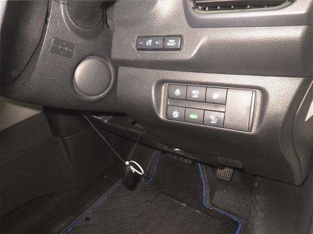 Nissan LEAF 2018 7982910-8