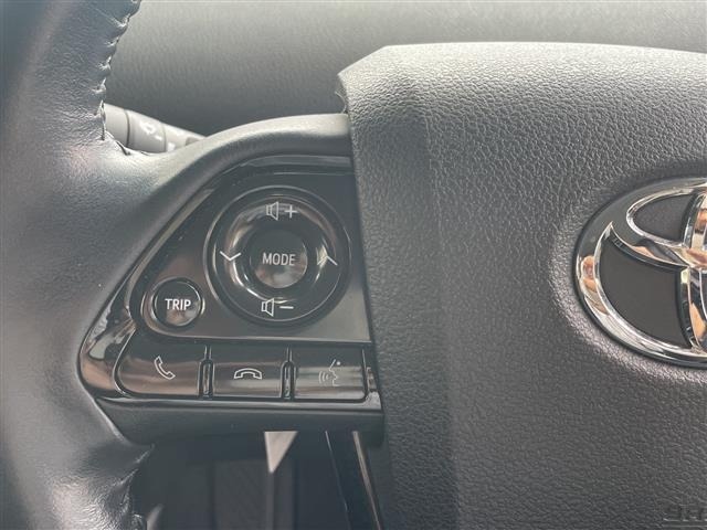 Toyota PRIUS PHV 2018 7981729-1