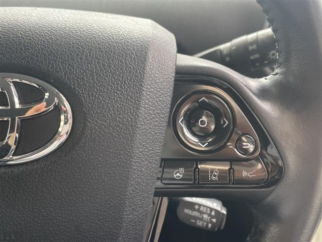 Toyota PRIUS PHV 2018 7981729-3