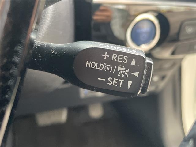 Toyota PRIUS PHV 2018 7981729-5