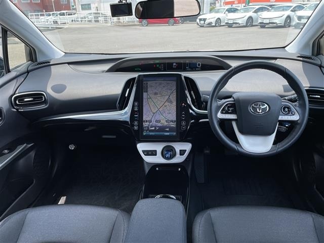 Toyota PRIUS PHV 2017 7981730-14