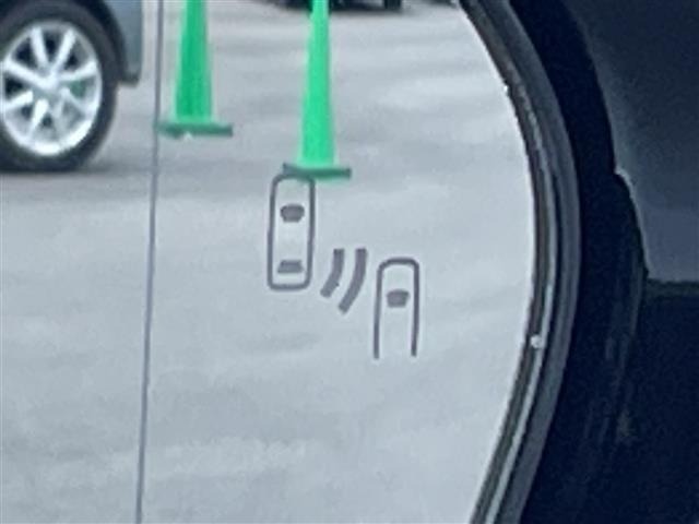 Toyota PRIUS PHV 2017 7981730-19
