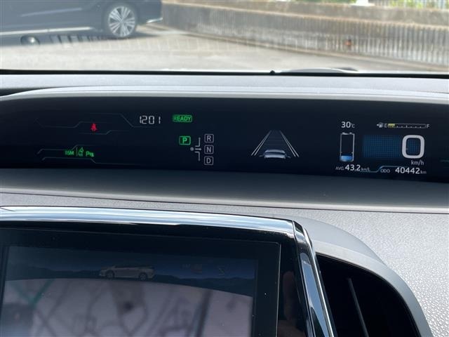 Toyota PRIUS PHV 2017 7981730-20