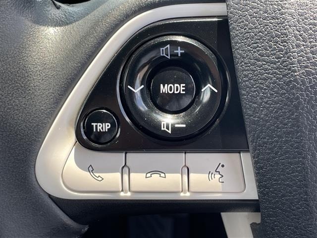 Toyota PRIUS PHV 2017 7981730-3